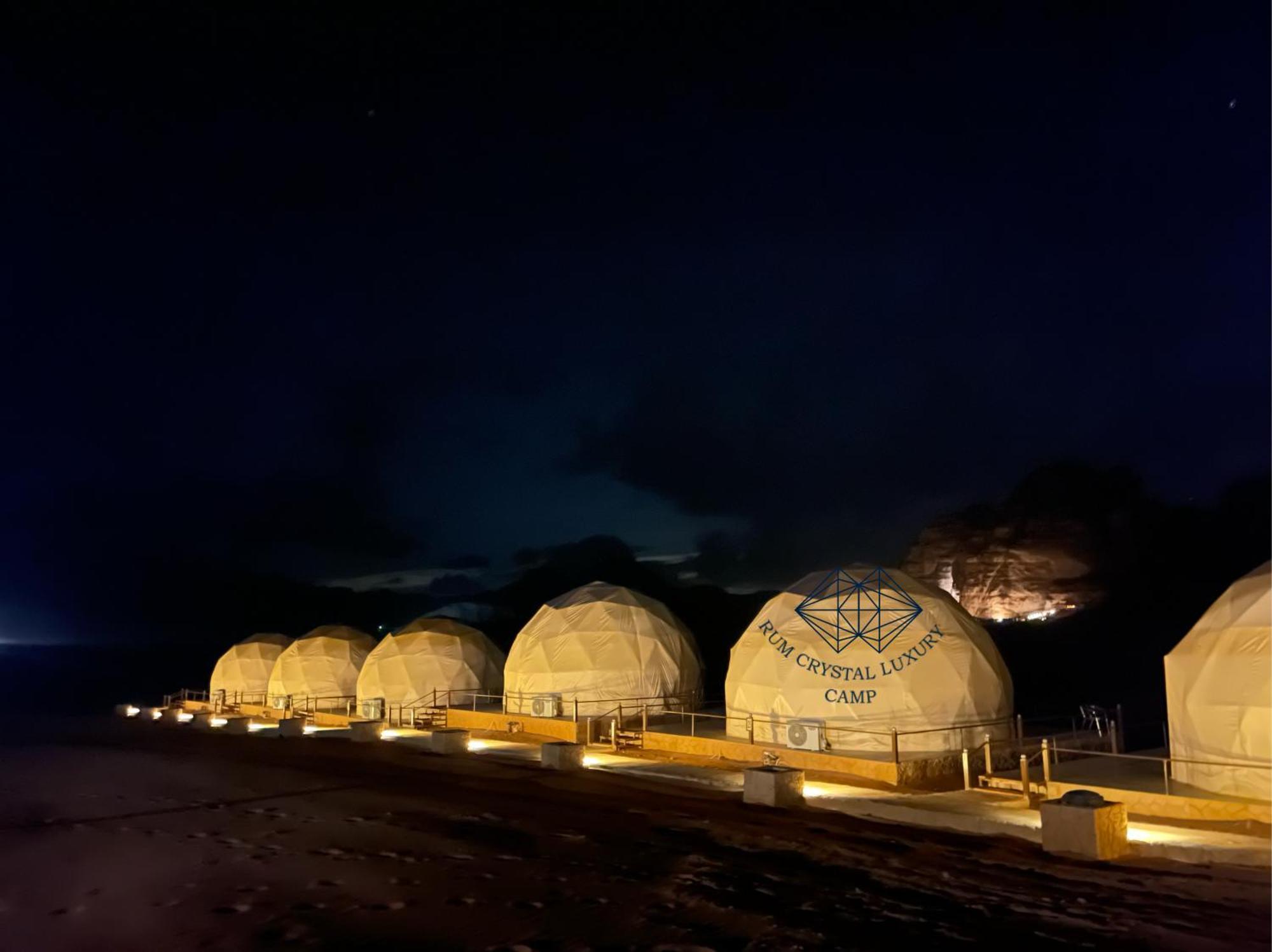 Rum Crystal Luxury Camp ワディ ・ラム エクステリア 写真