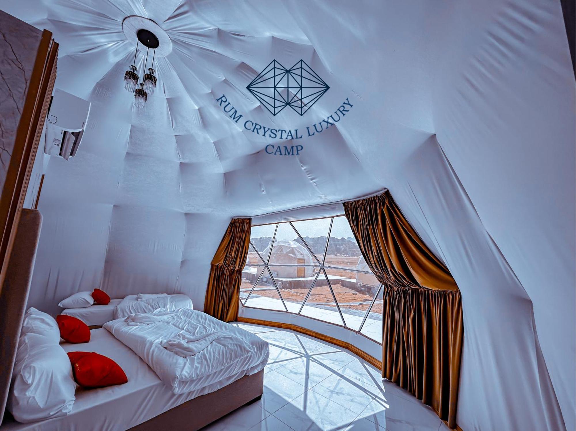 Rum Crystal Luxury Camp ワディ ・ラム エクステリア 写真